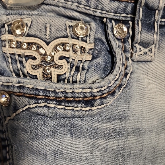 Rock Revival Women's Light Blue Skinny Jeans - Picture 10 of 13